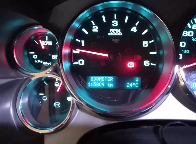استفاده شده Chevrolet Silverado برای فروش که در دوحه #5310 - 1  image 